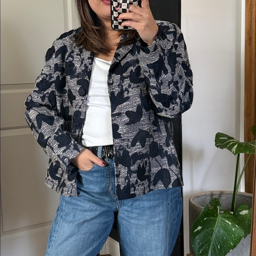 ZANELLA Made in Italy Floral Blazer. Size 12 - Picture 5 of 10
